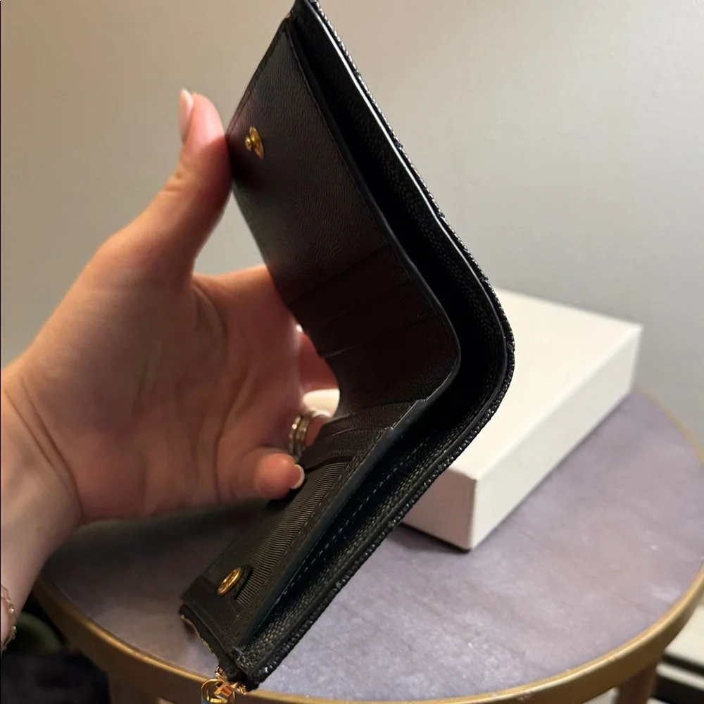 YSL Cassandre Matelasse Bi-Fold Wallet - Picture 7 of 8